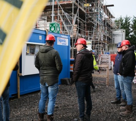 Hoogste punt Sneek gevierd met alle betrokkenen
