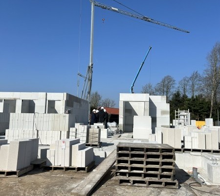 Bouwbord Heiloo onthuld