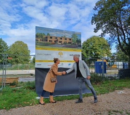  Ouderenhuisvesting op voormalige schoolterrein in Rozenburg