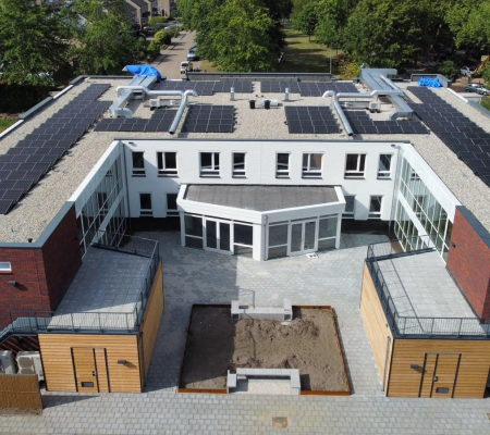 Bloezem Villa De Linnenwever