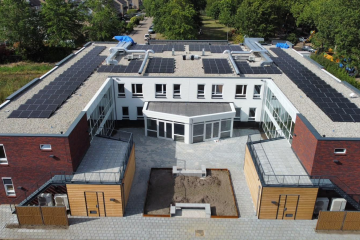 Bloezem Villa De Linnenwever
